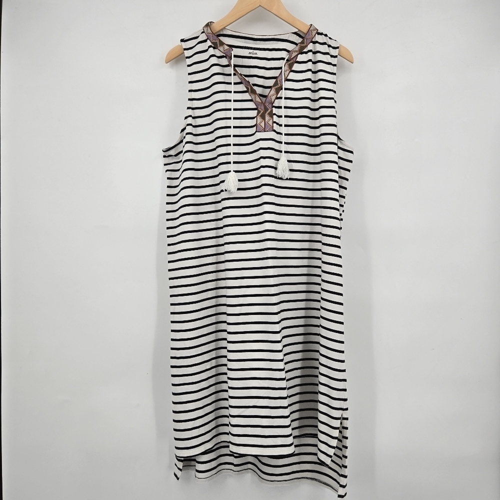 Striped Sleeveless Ava & Viv Tent Dress with Tassel Detail